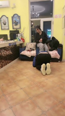 图片[2]_【辣妈】宾馆一楼公开处刑狗 bf20951_HD绳艺资源