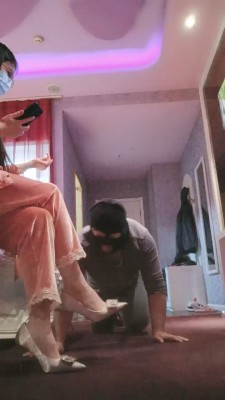 【嗯哼S】睡衣S圣水灌狗奴 bf23598_HD绳艺资源