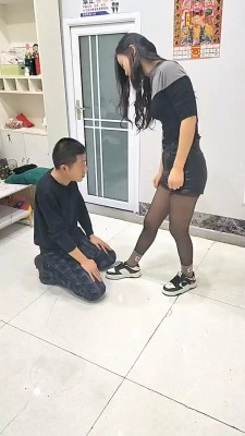 【疯狂浪子】高难度挑战小姐姐飞踹/跺踩 bf23782_HD绳艺资源