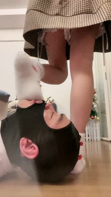 图片[5]_【奈奈生】学生妹棉袜臭脚脏鞋玩哥哥 bf23723_HD绳艺资源