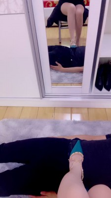 图片[2]_【微笑】高跟肉丝长靴踩地毯 bf23722_HD绳艺资源