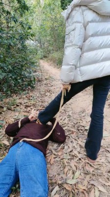 图片[5]_【高难度挑战美学】户外踢踹绳艺技巧奴舔脏鞋底 bf23714_HD绳艺资源