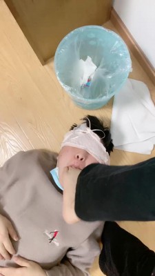 图片[6]_【可爱小布丁】首调贱狗-闻舔白袜/口水深喉 bf23657_HD绳艺资源