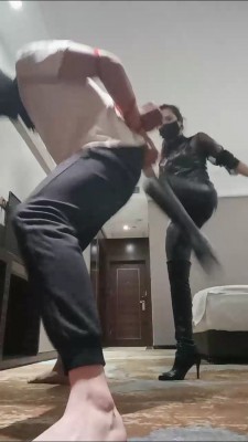 图片[3]_【多多】五花大绑长靴虐打狗 bf23684_HD绳艺资源