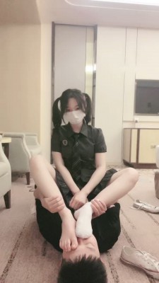 图片[6]_【强抚】萝莉主-帆布鞋吃白袜舔内裤 bf23980_HD绳艺资源