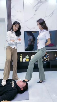 图片[2]_【麋鹿银儿】群调-车模双S暴踩暴虐三狗【双视角版】 bf23895_HD绳艺资源