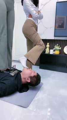 图片[9]_【麋鹿银儿】群调-车模双S暴踩暴虐三狗【双视角版】 bf23895_HD绳艺资源