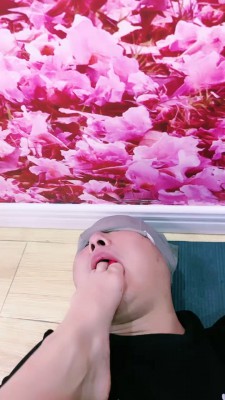 图片[8]_【心竹殿下】小白鞋棉袜全体重踩踏/喂口水 bf23914_HD绳艺资源