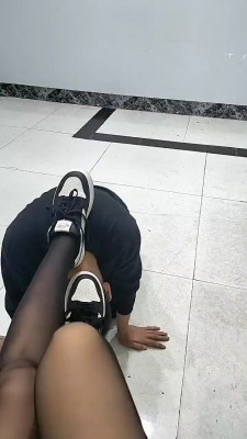 图片[3]_【疯狂浪子】素人全体重踩踏 bf23923_HD绳艺资源