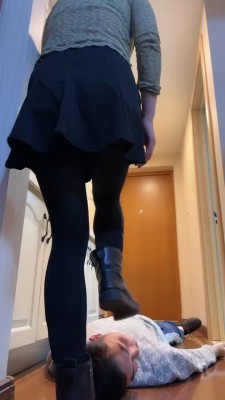 图片[4]_【年华】害羞学生主短靴全体重踩 bf23906_HD绳艺资源