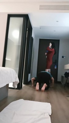 图片[4]_【米小唐】御姐网袜蹂躏地毯 bf23852_HD绳艺资源