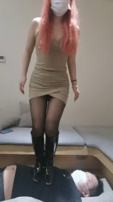 图片[3]_【NaNa】黑丝+贝壳头+长靴踩踏 bf23811_HD绳艺资源