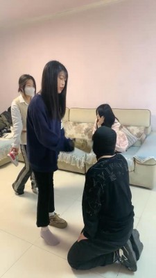 图片[5]_【精神小妹】耳光鞋底抽打/全体重踩踏 bf23839_HD绳艺资源