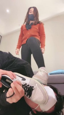 图片[5]_【小劳拉】艺术家奴舔脏鞋/袜子窒息诱惑 bf23846_HD绳艺资源