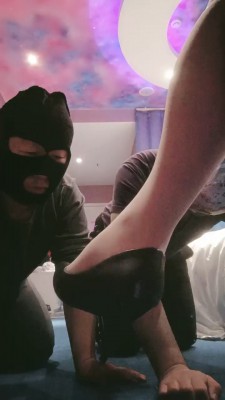 【嗯哼S】双奴=呕吐物/舔脚鞋/圣水 bf23775_HD绳艺资源