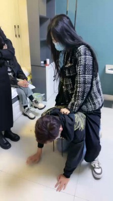 【精神小妹】精彩-素人学生主群调粉丝狗 bf24118_HD绳艺资源