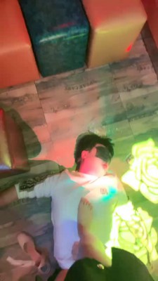 图片[2]_【萝莉刑】KTV踩绿帽喂食 bf24022_HD绳艺资源