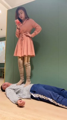 图片[5]_【年华S】网红素人主播长靴肉丝全体重踩踏 bf24012_HD绳艺资源