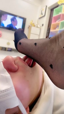 图片[4]_【小月神】小奶狗黑丝玉足狂舔 bf24054_HD绳艺资源