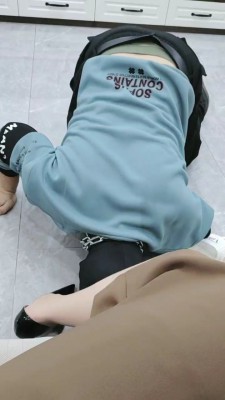 图片[8]_【辣姐】狗链拴狗圈养生活 bf24059_HD绳艺资源