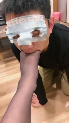 图片[3]_【阿宁】小主马丁靴踢裆舔脚调狗 bf24071_HD绳艺资源