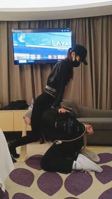 图片[2]_【美娜格格】欠债不还被绳艺导师虐成狗【双视角版】 bf23975_HD绳艺资源