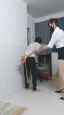 【美娜格格】身高差-长腿S袜子塞嘴高难度挑战虐打 bf24204_HD绳艺资源