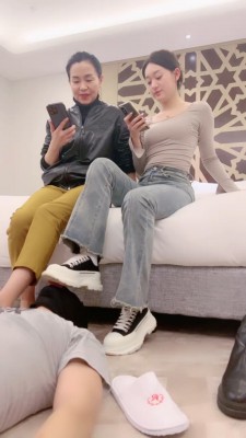 图片[11]_【上海赵丽颖】推荐-亲妈入圈玩奴才/吃短丝/口水/人体鞋刷 bf24305_HD绳艺资源