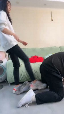 图片[6]_【素人星探】连环耳光+踩踏+提档轮流虐 bf24405_HD绳艺资源