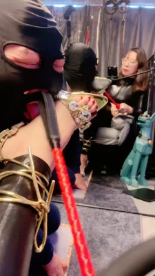 图片[2]_【梦露】可怜卑微的脚垫 bf24324_HD绳艺资源