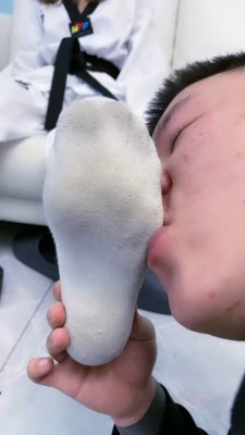 图片[10]_【麋鹿银儿】跆拳道S腿绞/踩踏/超脏原味强迫闻 bf24392_HD绳艺资源