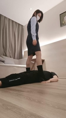 图片[5]_【芊兮殿下】猥琐男经理偷闻丝袜被逮住虐 bf24276_HD绳艺资源