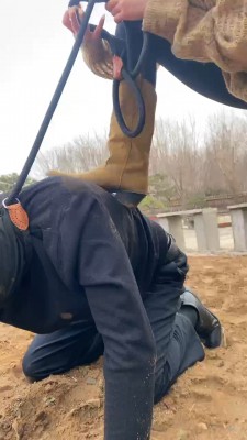 图片[4]_【星染】户外强迫狗舔超脏泥土鞋底/叼袜子遛狗【续集】 bf24629_HD绳艺资源