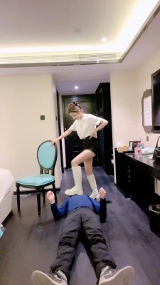 图片[6]_【uuu】白长靴S训练转胯闻舔肉丝 bf24604_HD绳艺资源