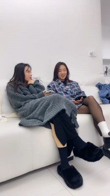 【术术】黑白棉袜-带素人闺蜜入圈 bf24594_HD绳艺资源