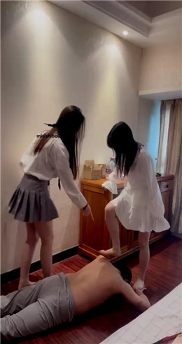 图片[6]_【悠悠大S】学生双闺蜜踩踏哦  JS23021908_HD绳艺资源