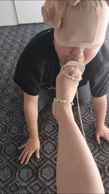 【夜店S】肉丝高跟恋足调 bf24636_HD绳艺资源