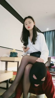 图片[2]_【小小小魔女】高跟黑丝重度提档/骑马 bf24651_HD绳艺资源