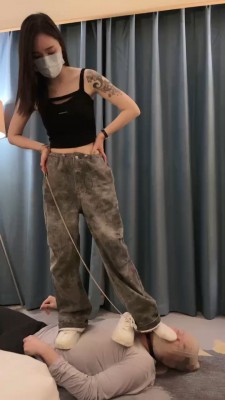 图片[6]_【筱月】精神小妹白棉袜踩踏/闻舔/口水 bf24652_HD绳艺资源