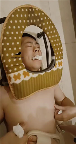 图片[7]_【囡囡】贱狗伺候主人洗脚，赏赐 JS23021904_HD绳艺资源