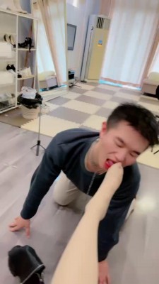 图片[11]_【狐狸女皇】高颜值车模S全程高能暴揍输出/吃烟灰【双视角版】bf24575_HD绳艺资源