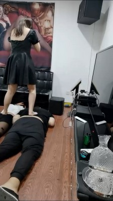 图片[4]_【全国M】超级贱-精神小妹KTV玩弄父女狗 bf24549_HD绳艺资源