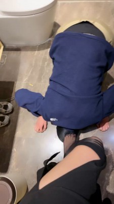 图片[4]_【阿宁】人体烟灰缸/吃丝袜/舔脏鞋 bf24543_HD绳艺资源