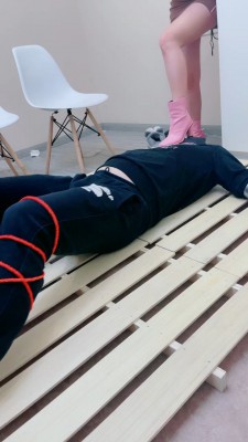 图片[11]_【礼礼大人】双S绳艺技巧裸足+运动鞋艺术深喉【双视角版】 bf24478_HD绳艺资源