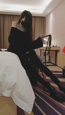 图片[3]_【美娜格格】剧情-暴打工作人员【完整版】 bf24504_HD绳艺资源