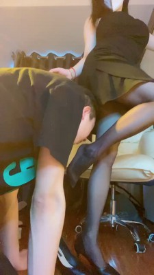 图片[7]_【不知名美女】超美主播黑丝辱奶狗 bf24491_HD绳艺资源