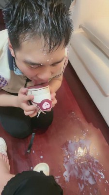 图片[5]_【桃幼幼】裸足臭脚踩地毯 bf24516_HD绳艺资源