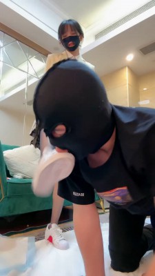 图片[2]_【高难度挑战美学】口吐安慕希吞咽/舔小白鞋 bf24495_HD绳艺资源