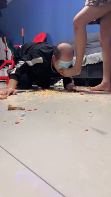 图片[5]_【精神小妹】精彩-多学生素人S踩食物喂狗 bf24663_HD绳艺资源