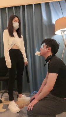 图片[3]_【筱月】车模强迫狗吃白袜/胶带封嘴耳光 bf24671_HD绳艺资源